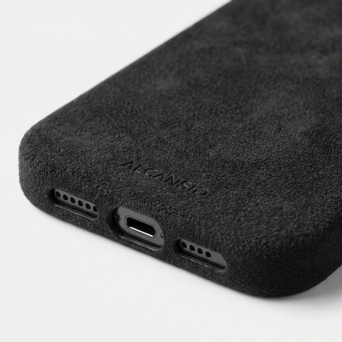 iPhone 15 Pro - Alcantara Case - Deep Black