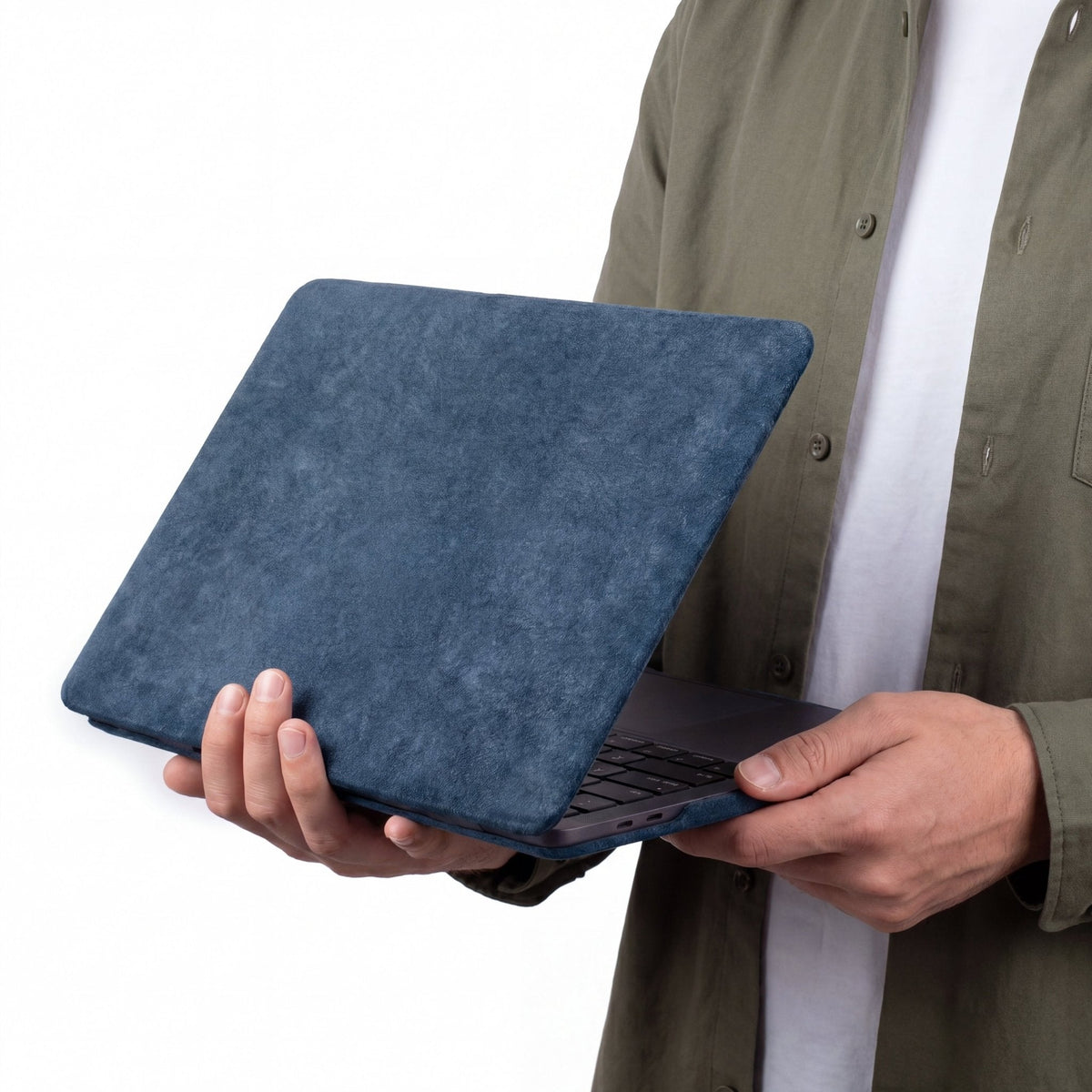 Alcantara MacBook Air Cover - For 13.6 inch (2022 M2 - 2025 M4) - Ocean Blue