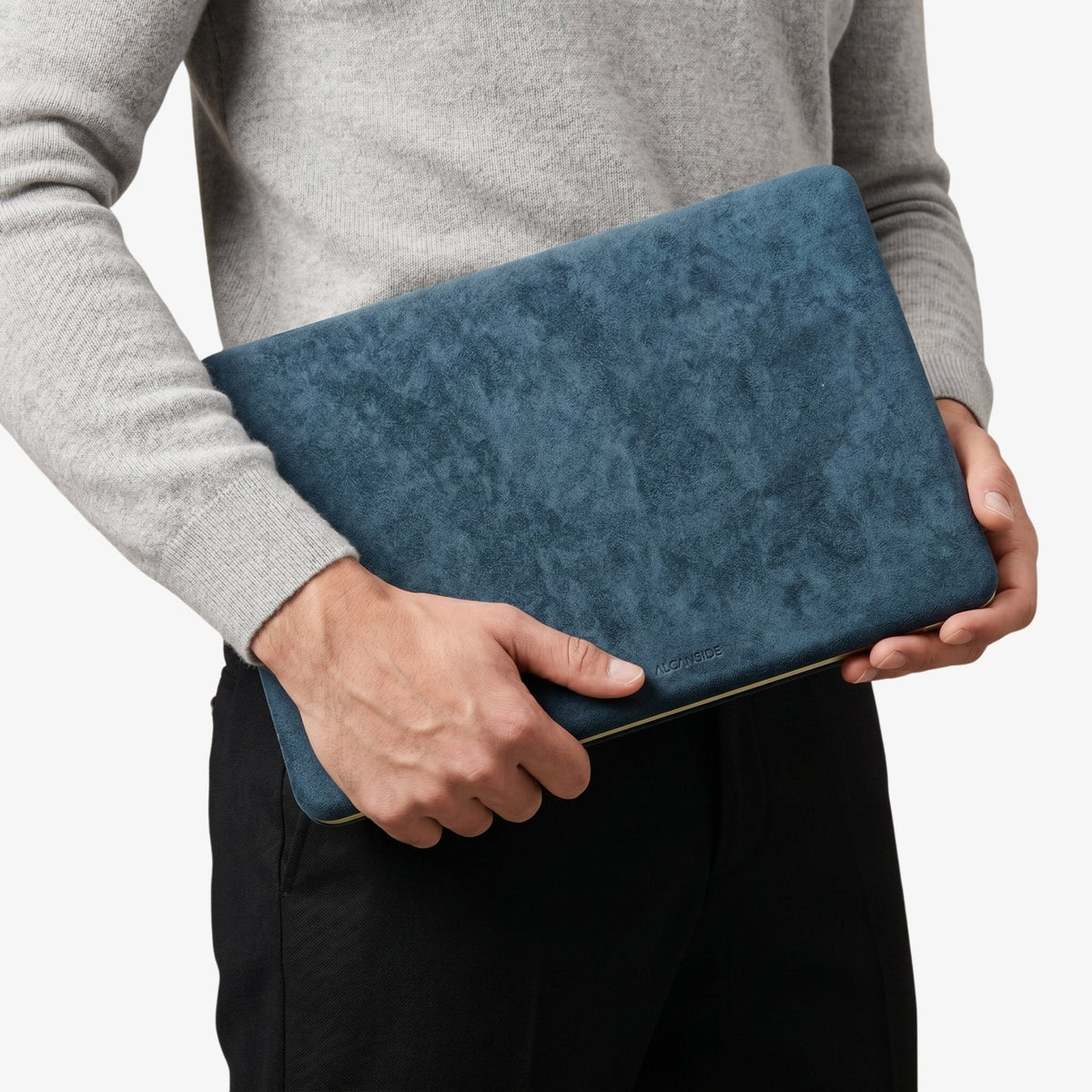 Alcantara MacBook Neo Cover - For 13 inch (2026) - Ocean Blue