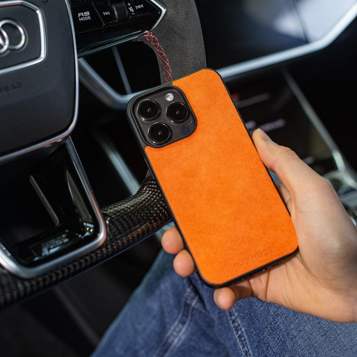 iPhone 14 Plus - Alcantara Back Cover - Orange