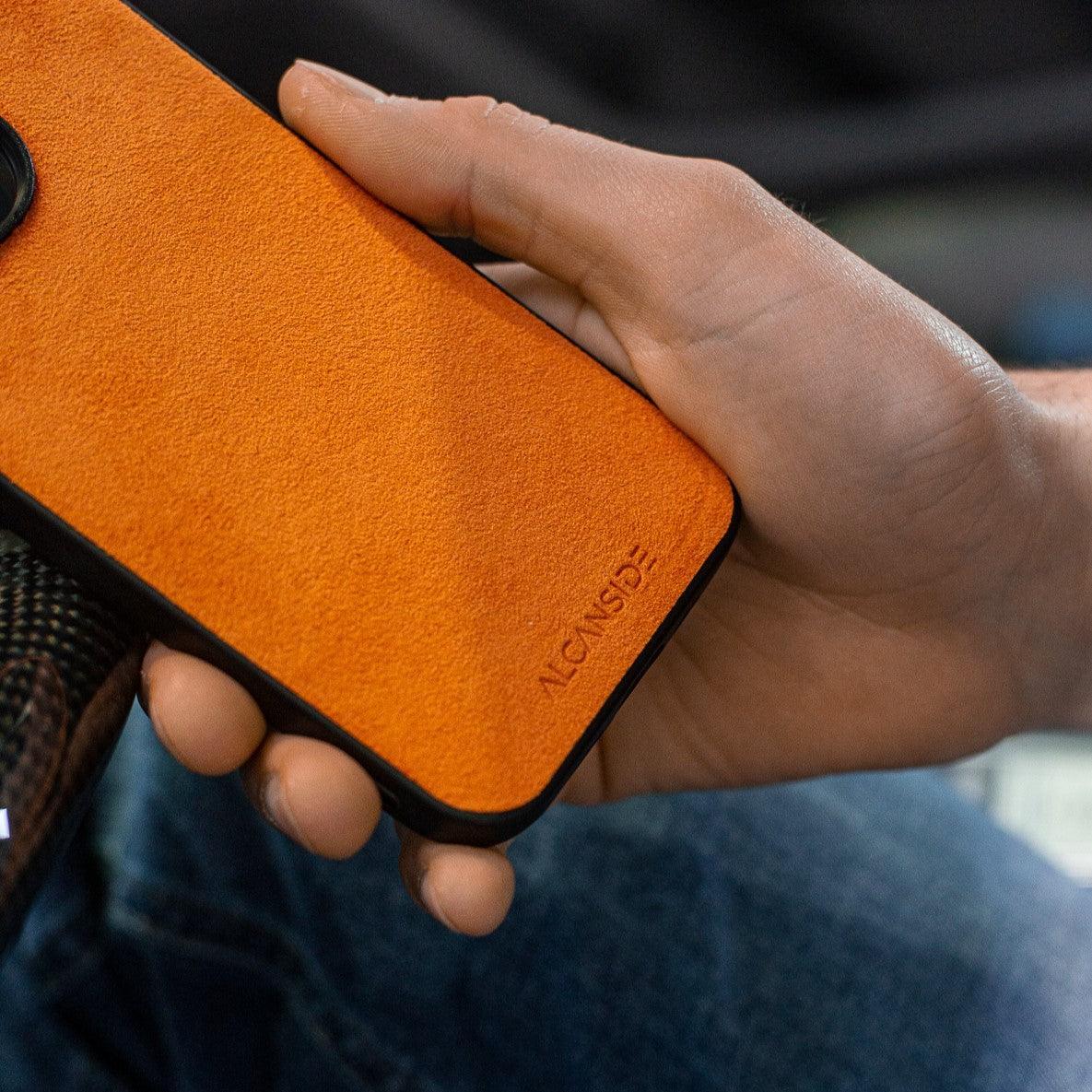 iPhone 14 Plus - Alcantara Back Cover - Orange