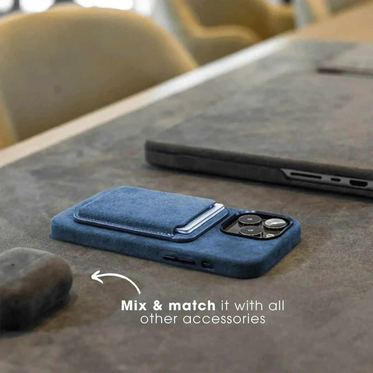 iPhone 15 Pro Max - Alcantara Case - Ocean Blue